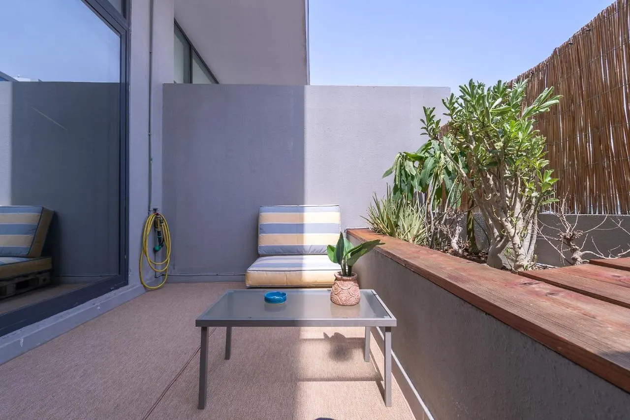 דירות דובאי Unique Loft With Smart Working Station